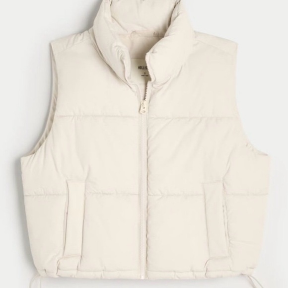 New XS Hollister Puffer Vest - Picture 2 of 5